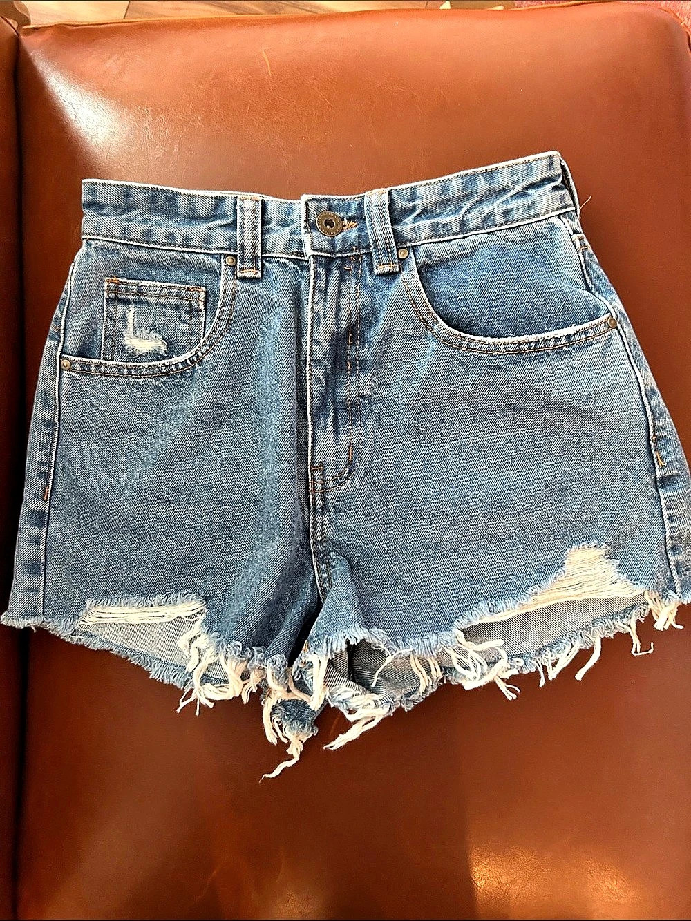 Cotton On High Rise Mom Jean Shorts Blue Size 4